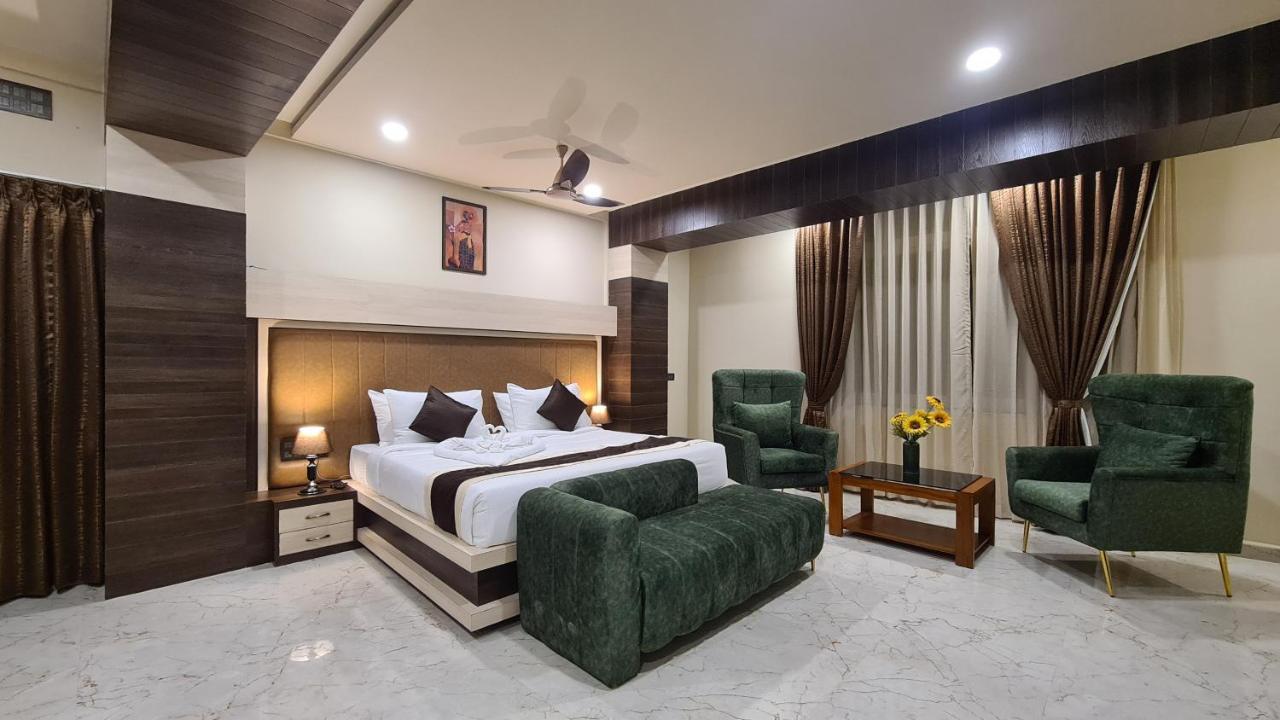 Hotel Eden 카워 외부 사진