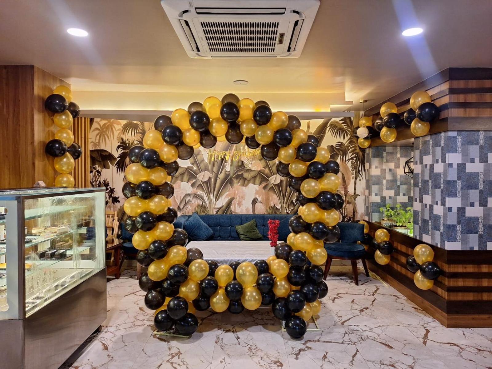 Hotel Eden 카워 외부 사진