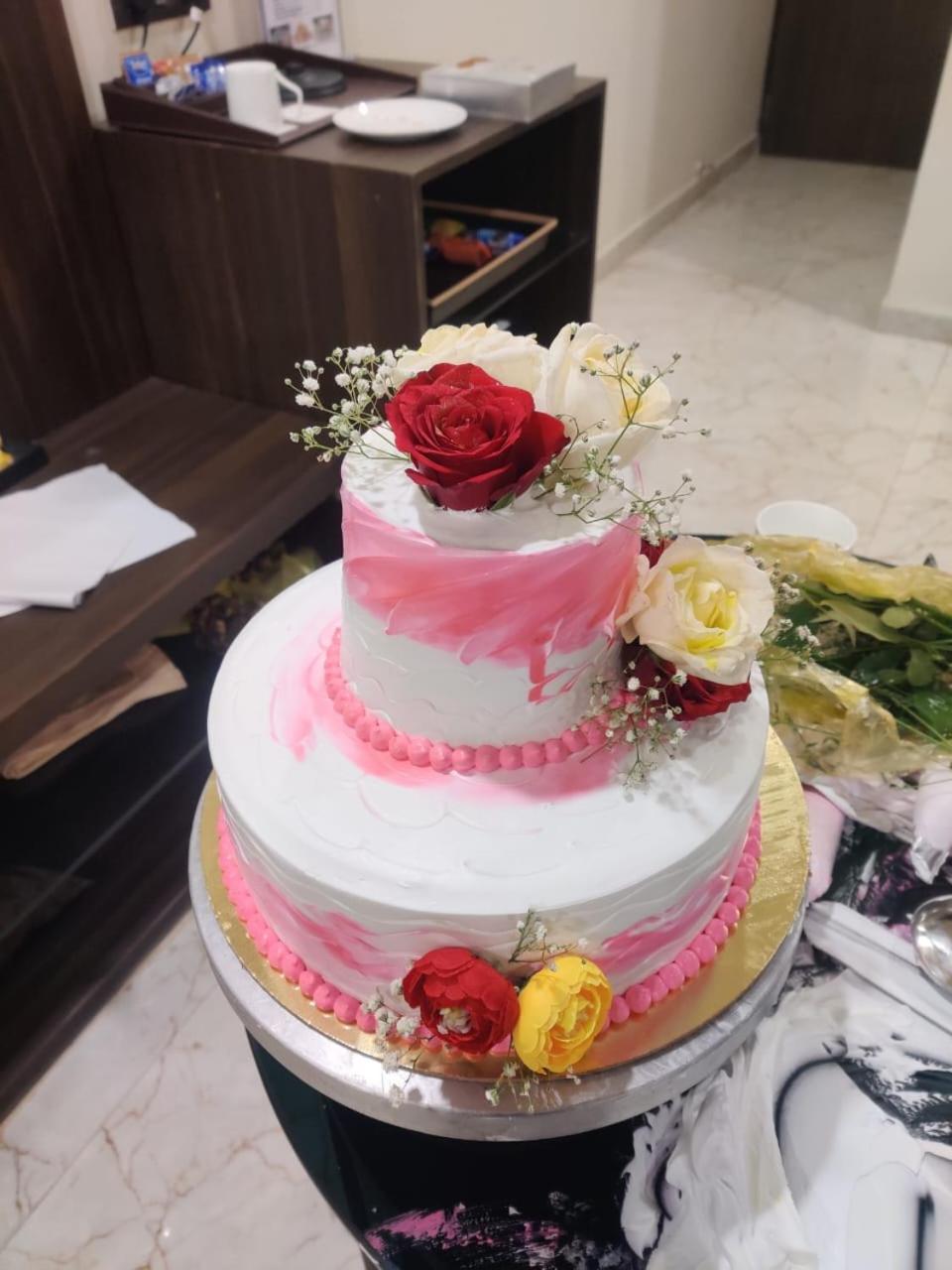 Hotel Eden 카워 외부 사진