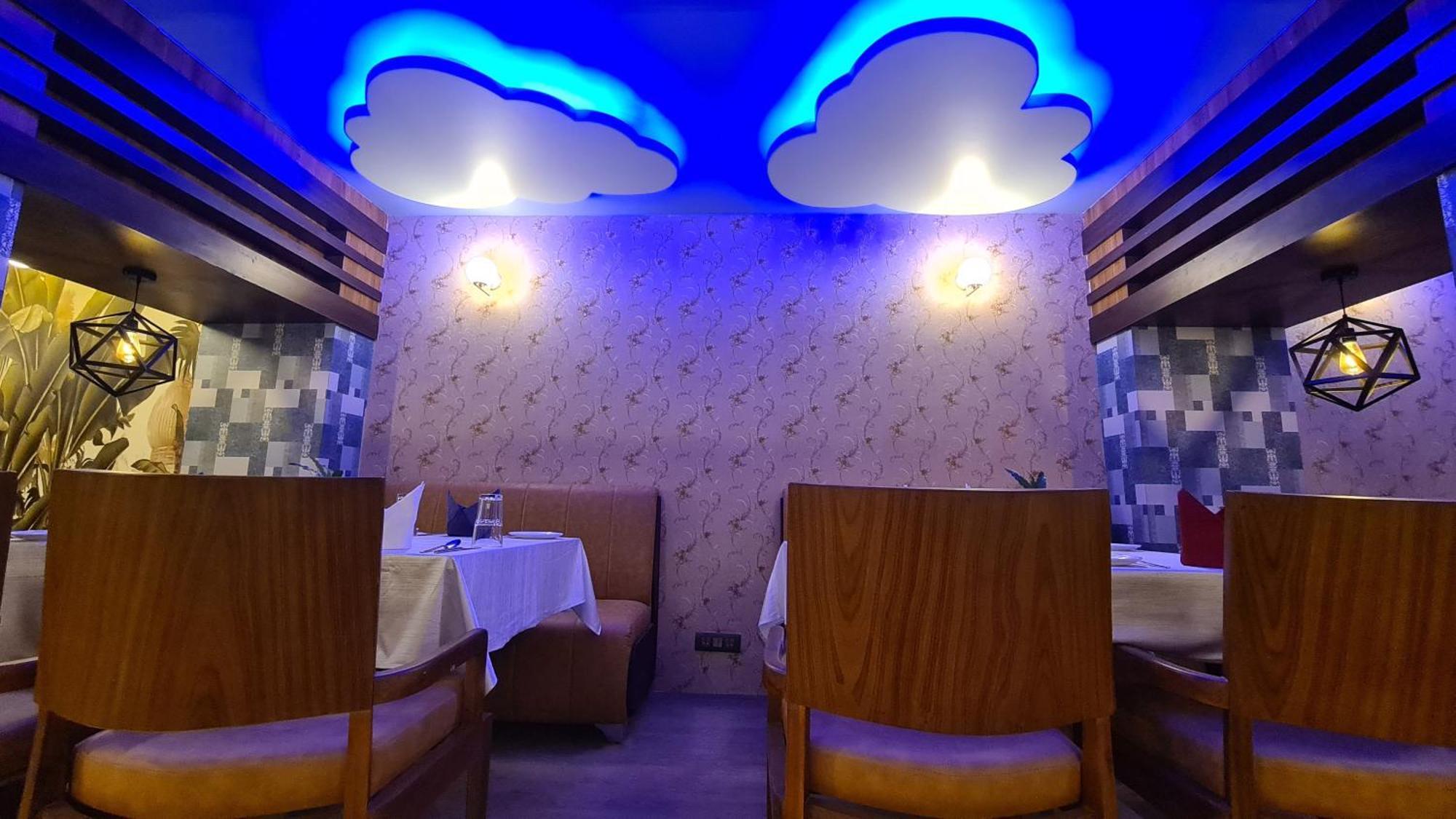 Hotel Eden 카워 외부 사진