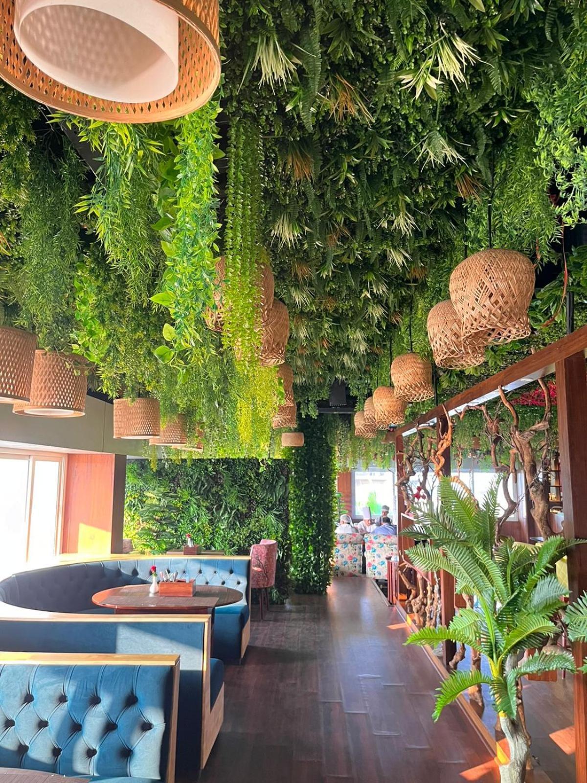 Hotel Eden 카워 외부 사진